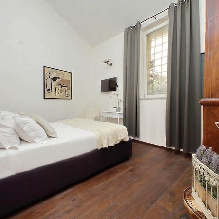 Ych-Pretty Flat Close Pantheon Rome Extérieur photo