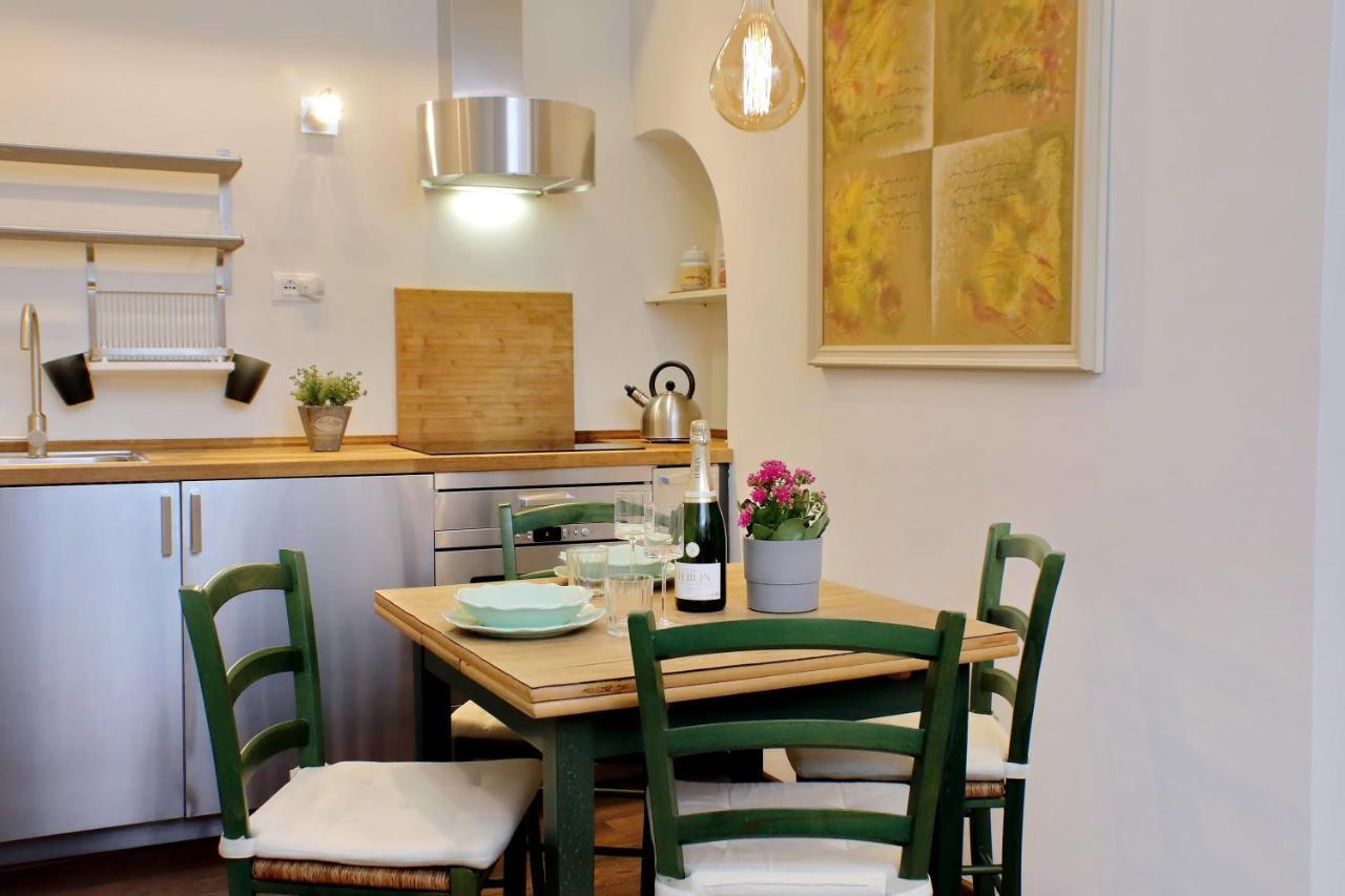 Ych-Pretty Flat Close Pantheon Rome Extérieur photo