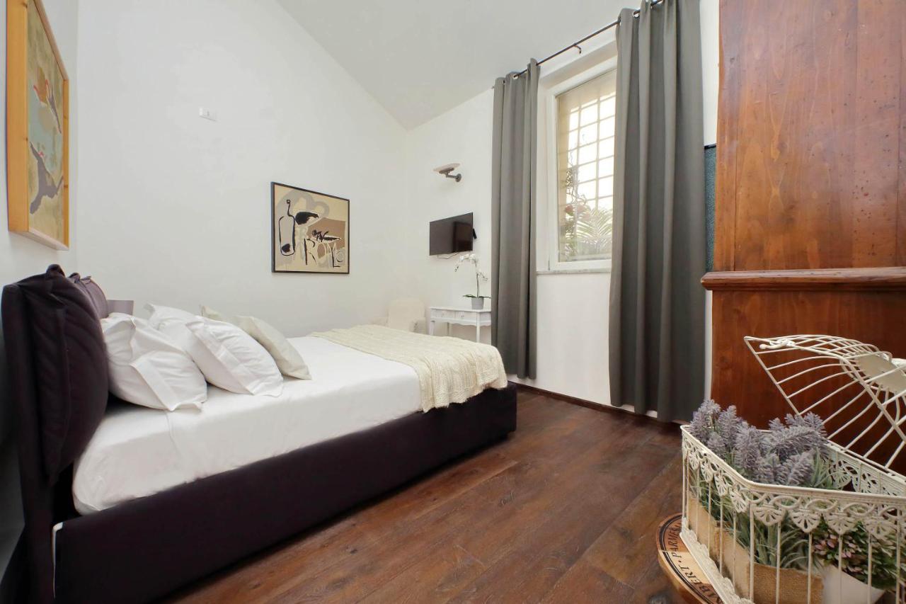 Ych-Pretty Flat Close Pantheon Rome Extérieur photo